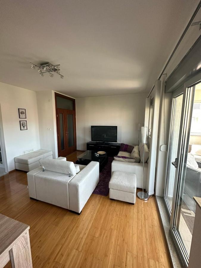 Luxury Aparment Blossom Мостар Екстер'єр фото