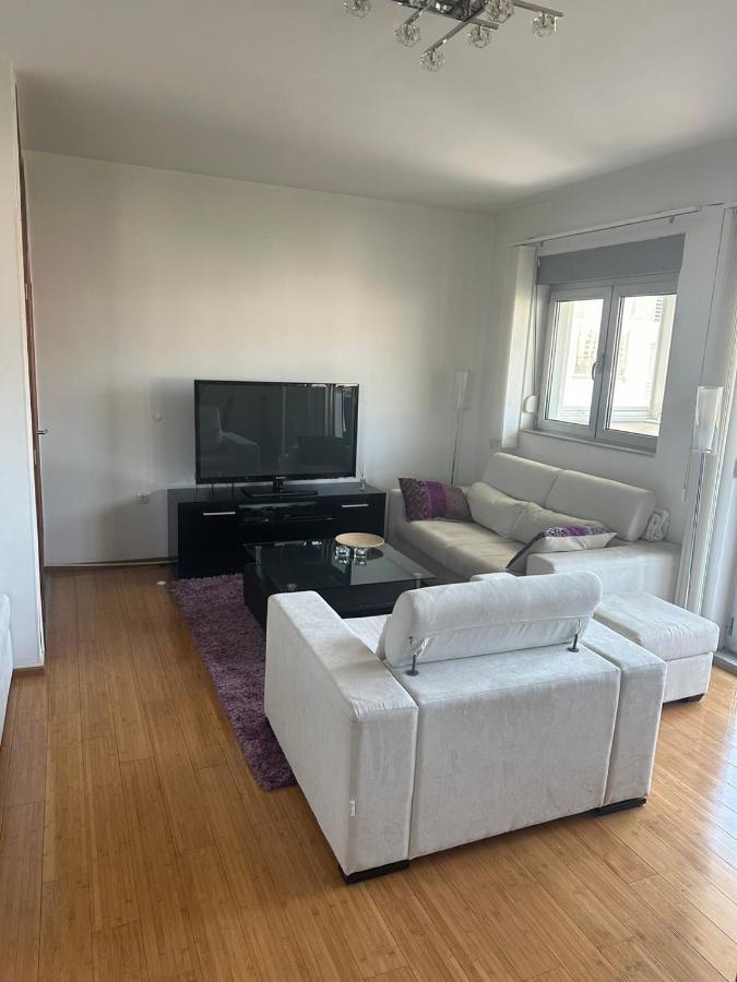Luxury Aparment Blossom Мостар Екстер'єр фото